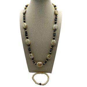 Vintage White & Black Beaded Necklace With Matching Bracelet Set